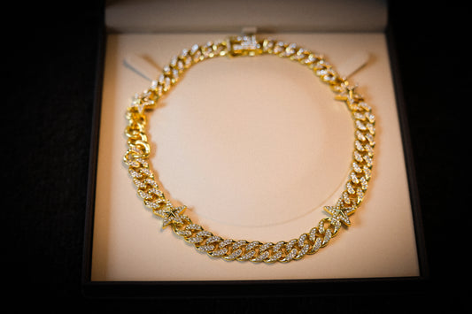 The Stellar Cuban Chain