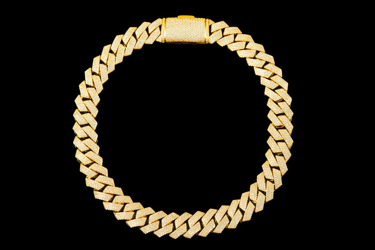 20MM Iced Cuban Chain – Razor Edge Edition Gold