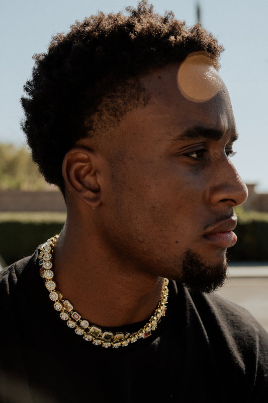 The Stellar Circle Chain