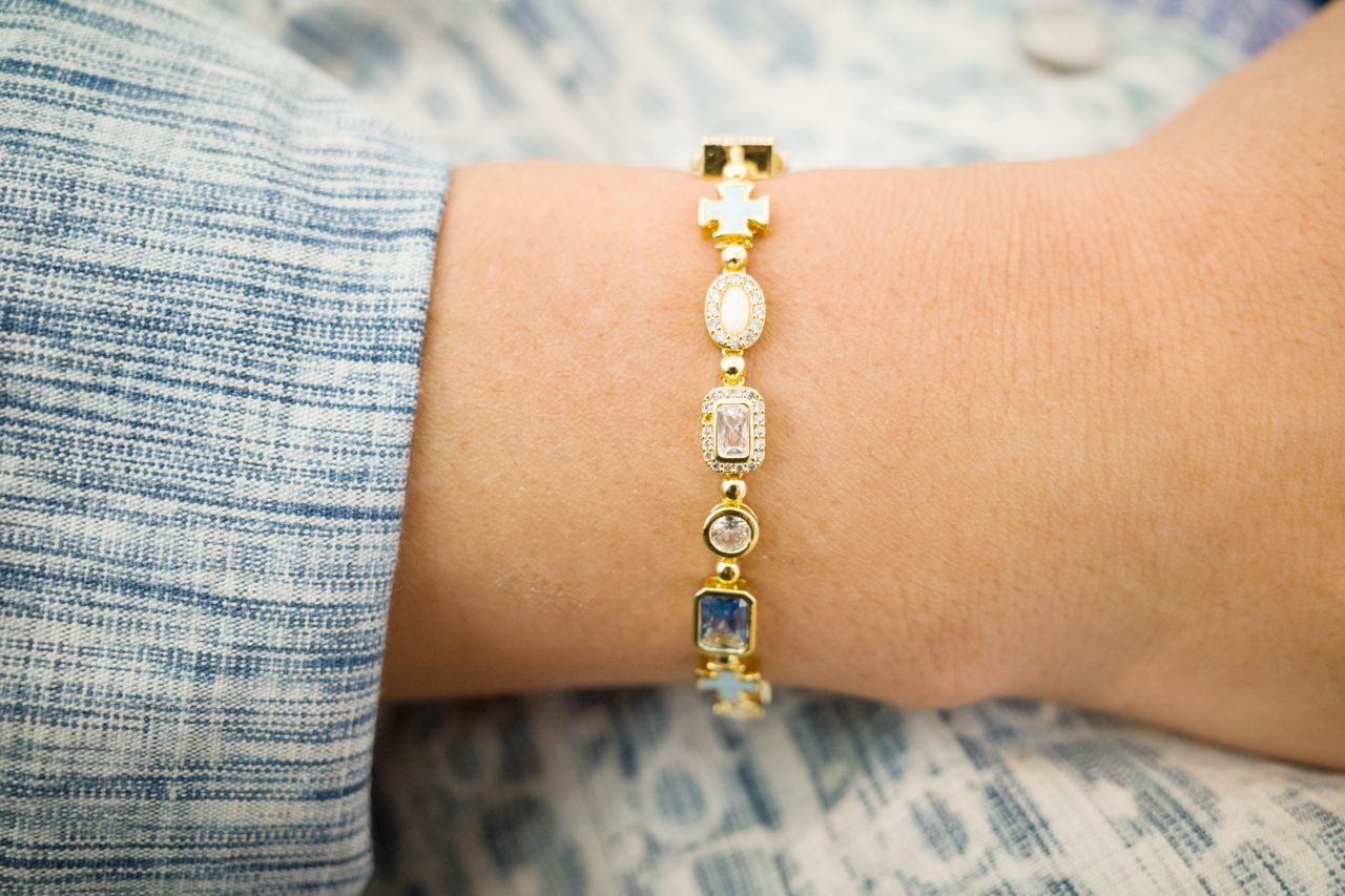 The ZS Divina Gold Bracelet