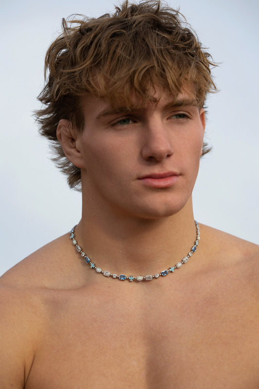 The ZS Divina Silver Necklace