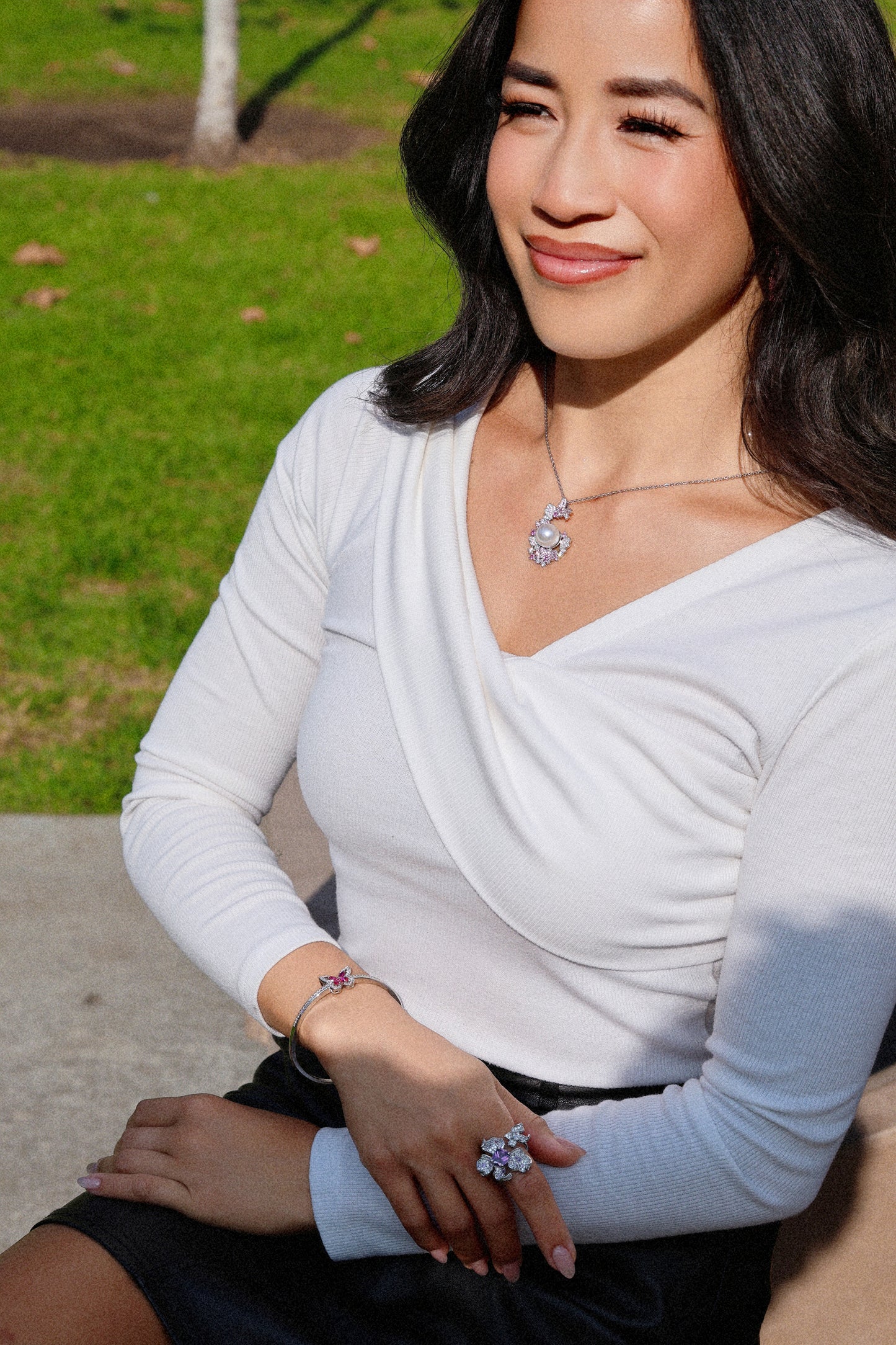 The Pearlescent Necklace