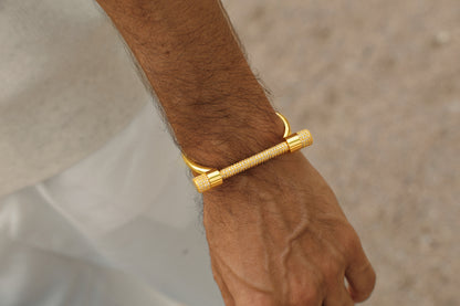 The Strata Pave Bar Cuff Bracelet - Gold