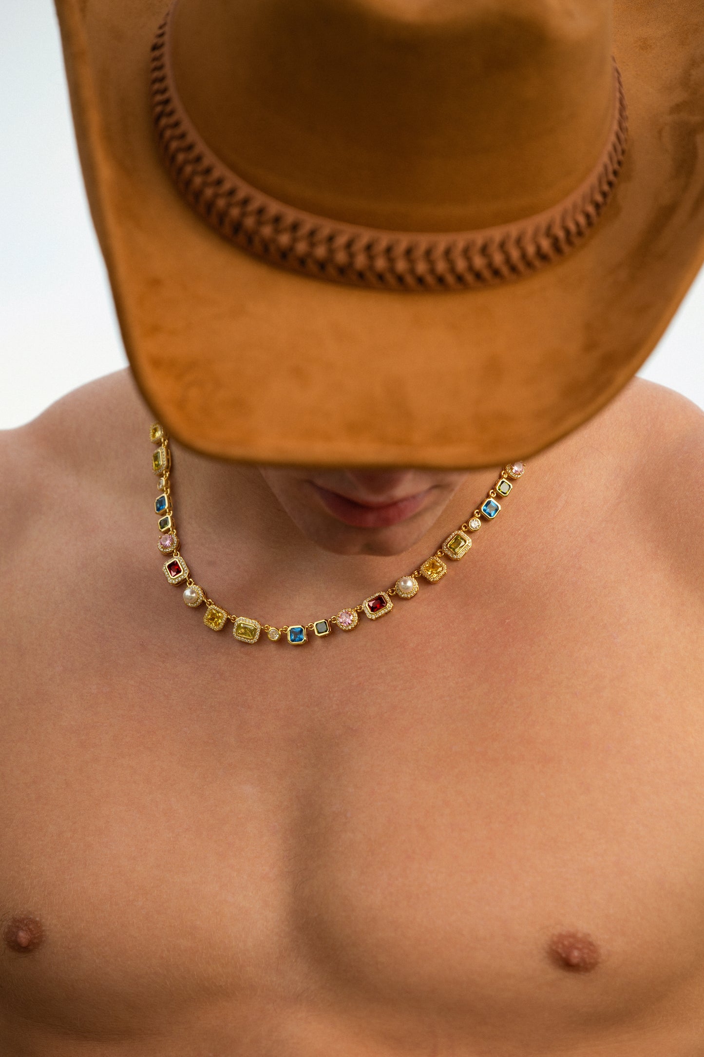 The Celestial Luxe Pearl Chain – Gold