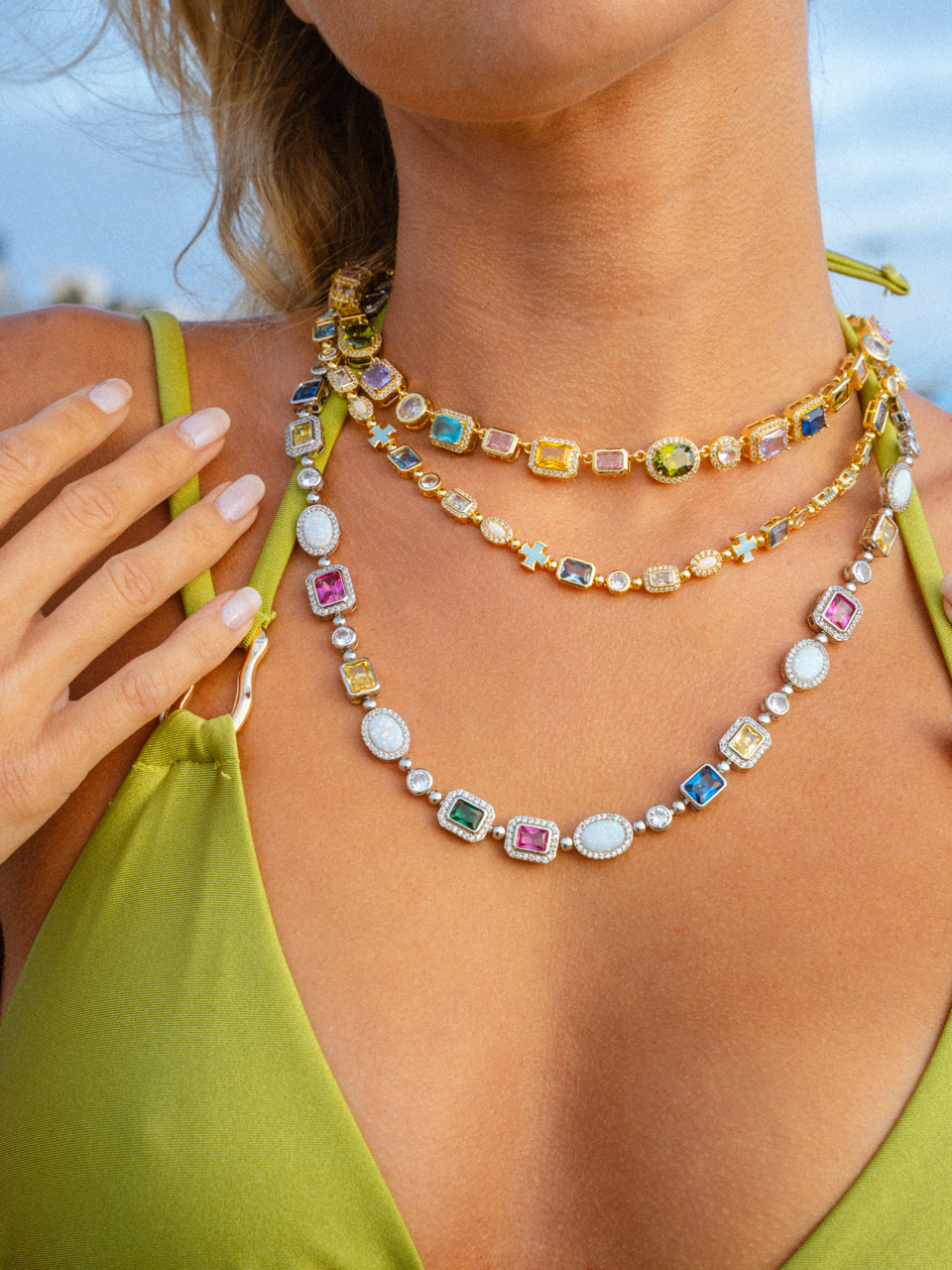 The ZS Divina Gold Necklace