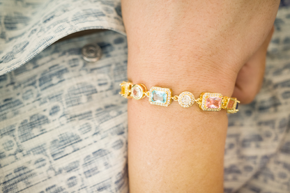 The Celestial Aurora Bracelet - Gold